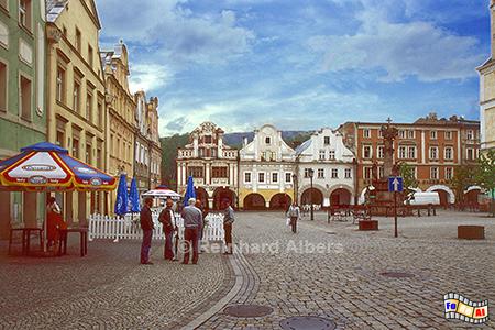 Lądek Zdr�j (Bad Landeck) - Der Marktplatz (Rynek/Ring) mit Laubenh�usern., Polen, Schlesien, Lądek Zdr�j, Bad Landeck, Schwimmbad, Rynek, Ring, Albers, foto, foreal,