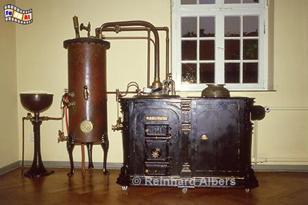Ratzeburg - Kreismuseum Lauenburg im Herrenhaus Mecklenburg., Schleswig-Holstein, Herzogtum Lauenburg, Herrenhaus Mecklenburg, Kreismuseum, Albers, foreal, Foto,