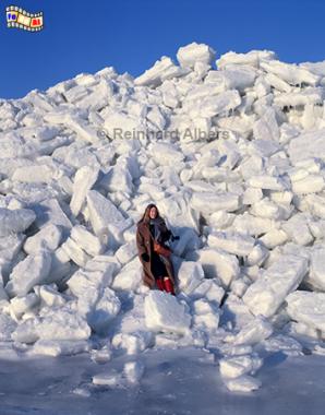 An der Ostseek�ste bei Hohwacht im M�rz 1986, Schleswig-Holstein, Ostseek�ste, Hohwacht, Eiswinter, Eisschollen, Albers, foreal, Foto,