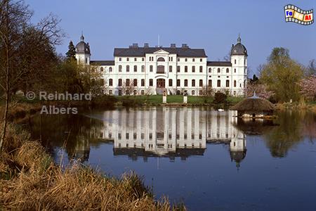 Schloss Salzau, erbaut 1881/82 fr Otto von Blome im neokassizistischen Stil., Schleswig-Holstein, Salzau, Schloss, Blome, Albers, Foto, foreal,