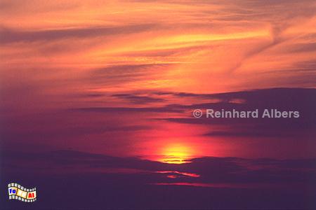 Abendrot bei Wasbek, Schleswig-Holstein, Abendrot, Sonnenuntergang, Wolken, Albers, Foto, foreal,
