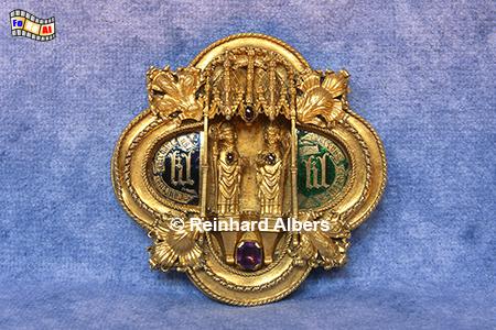 Itzehoe - Mantelbrosche der fr�heren Klosterabtissin, Schleswig-Holstein, Itzehoe, Kloster, Mantelbrosche, Abtissin, Albers, Foto, foreal,