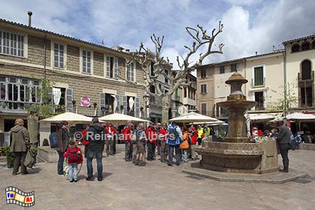 Soller: Pla�a Constitucio, Mallorca, Soller, Plac, Constitucio, Platanen, Albers, Foto, foreal,