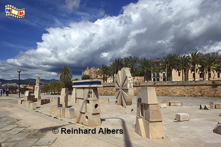Palma de Mallorca: Skulpturenpark am Parc de la mar, Mallorca, Palma, Parc de la mar, Skulpturen, Kunst, Park, Albers, Foto, foreal,
