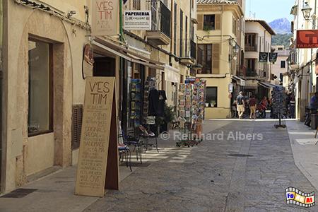 Gasse in der Altstadt von Pollen�a., Mallorca, Altstadt, Pollenca, Gasse, Albers, Foto, foreal,