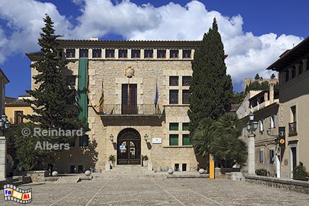 Arta - Rathaus, Mallorca, Balearen, Arta, Rathaus, Albers, Foto, foreal,